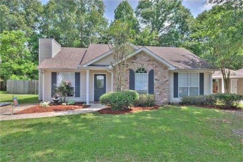 543 Montmartre St, Mandeville LA  70448-2217 exterior