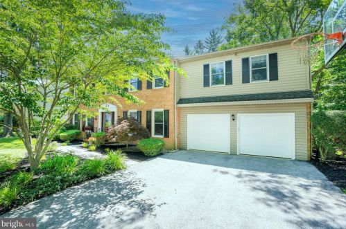 732 Taunton Rd, Wilmington, DE 19803-1723