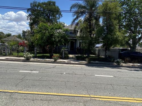 165 Mount Vernon Ave, San Bernardino, CA 92410-2497