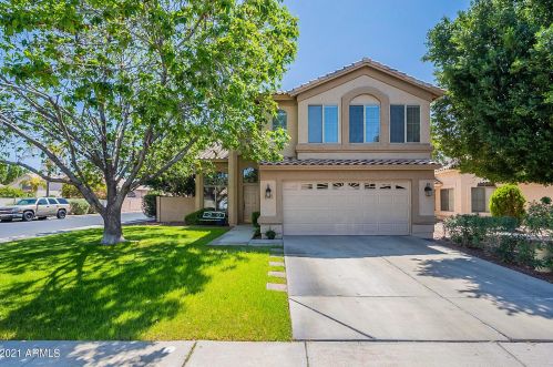 1633 Barbarita Ave, Gilbert, AZ 85234-8126