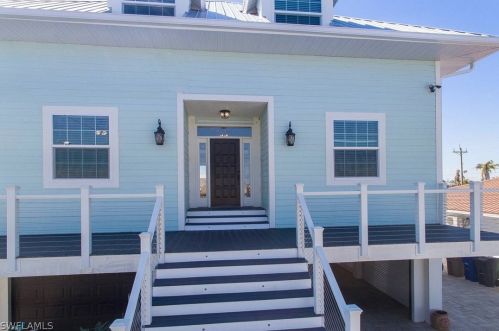 3655 Emerald Ave, Saint James City, FL 33956-2204