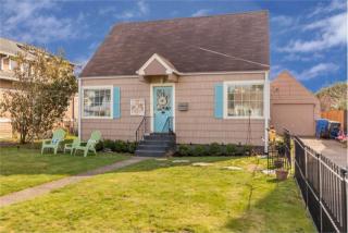726 4th Ave, Puyallup, WA 98371-5854