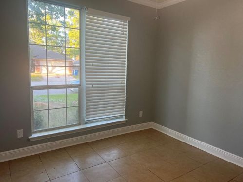 8514 Sports Haven Dr, Humble TX  77346-6000 exterior