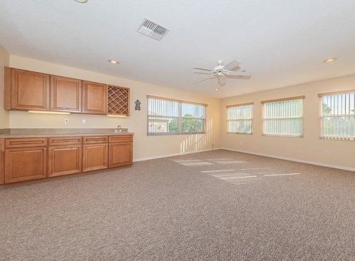 1673 Oak Park Ct, Tarpon Springs FL  34689-3891 exterior