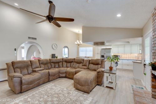 4351 Libby St, Glendale AZ  85308-1621 exterior