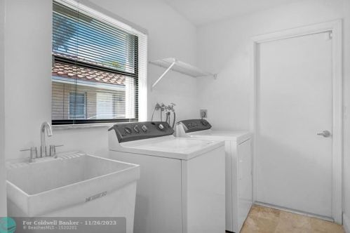 20044 Back Nine Dr, Boca Raton FL  33498-4707 exterior