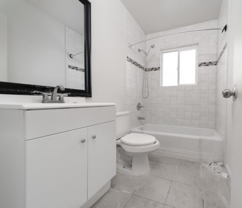 1182 Leigh Ave, San Jose CA 95126-4526 exterior