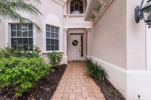 12791 Aviano Dr, Naples, FL 34105-4932