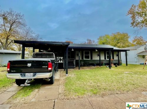 125 Circle Dr, Morgans Point, TX 76513-2749