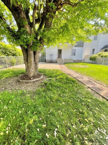 1114 Vine St, South Connellsville PA  15425-4733 exterior