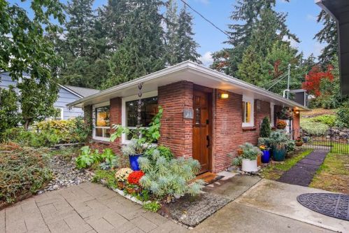 14753 26th Ave, Seattle, WA 98155-7404
