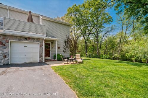 424 Deuce Dr, Belmar, NJ 07719-9479