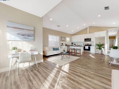 9114 B St, Oakland CA 94603-2423 exterior