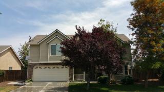 2145 Arbor Ave, Hanford, CA 93230-8107