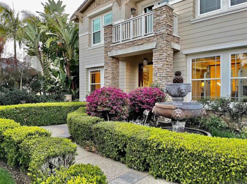 694 Cypress Hills Dr, Encinitas, CA 92024-2394