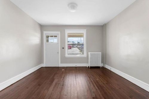 915 Reynolds St, Easton PA  18042-6442 exterior