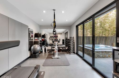 50 Rivo Alto Canal, Long Beach CA  90803-4047 exterior