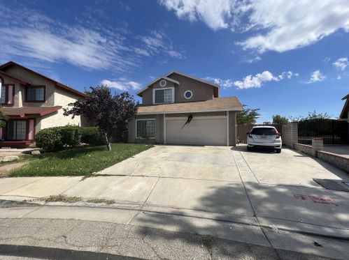 45024 Andale Ave, Lancaster, CA 93535-2655