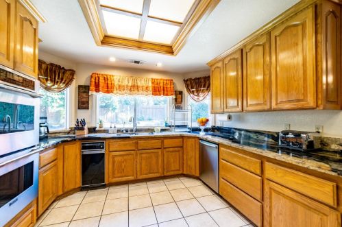 224 American Riv Cyn Dr, Folsom CA 95630-7143 exterior