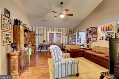 311 Quaker Hill Rd, Magnolia DE  19962-2224 exterior