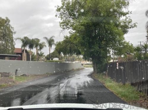 842 Sinkler Way, Vista CA  92083-5260 exterior