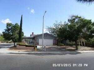 2702 Secure Pl, Lancaster, CA 93536-5858