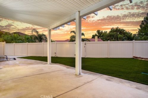 16187 Cousins Cir, Riverside CA  92503-0571 exterior