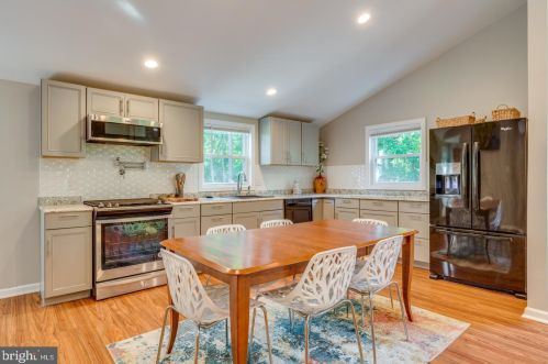 113 Park Ave, Berlin Boro NJ  08009-9410 exterior