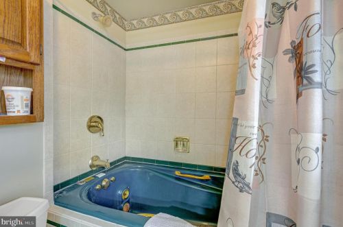 21 Tiffany Ln, Willingboro NJ  08046-3856 exterior