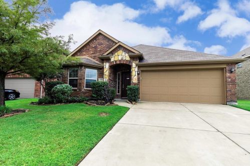 1425 Castle Creek Dr, Oak Point TX  75068-0168 exterior