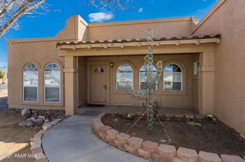 7959 Loos Dr, Prescott Valley, AZ 86314-5558