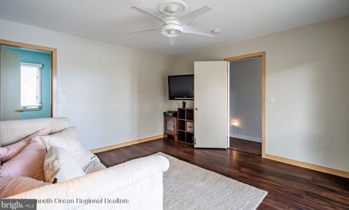 74 Moorage Ave, Berkeley Township NJ 08721-1836 exterior