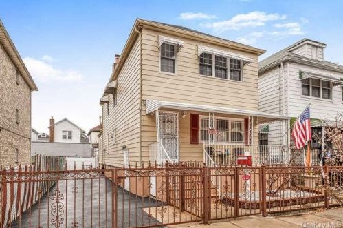 4417 Seton Ave, Bronx, NY 10466-1140