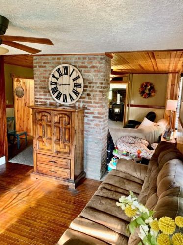 630 Broadford Rd, Connellsville PA  15425-6104 exterior