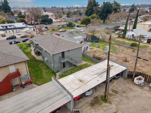 101 Starr Ave, Turlock CA  95380-3359 exterior