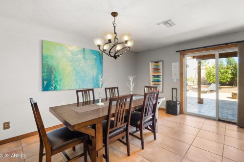 5230 Winchcomb Dr, Scottsdale AZ  85254-2936 exterior