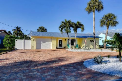 1463 Seagull Way, Palm City FL  34990-1733 exterior