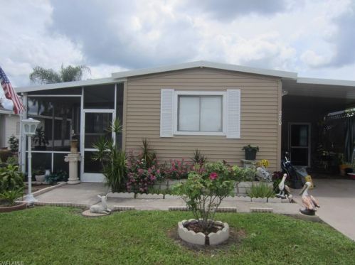 270 Sugarloaf Ln, Naples, FL 34114-8432