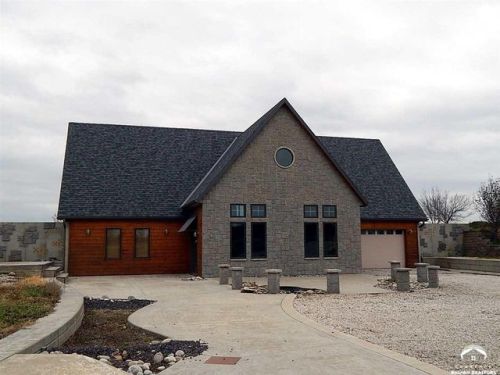 2540 Woodson Rd, Baldwin, KS 66006-9231
