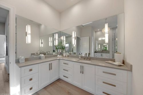 26385 Hickory Blvd, Bonita Springs FL  34134-3711 exterior