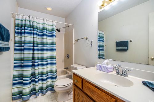 14524 Flamingo Ct, Mishawaka IN  46545-1822 exterior