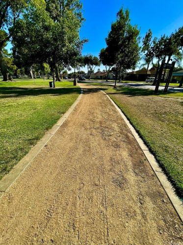 9000 Burke Ave, South Gate CA  90280-3411 exterior