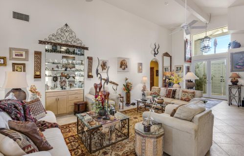 32 Lincoln Pl, Rancho Mirage CA  92270-1970 exterior