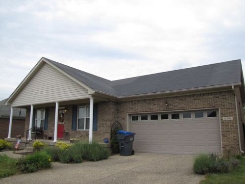 11901 Washington Green Rd, Louisville, KY 40229-5538