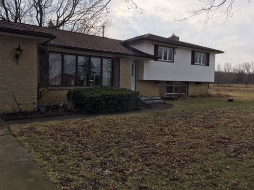207 Four Rod Rd, Townline, NY 14004-9413