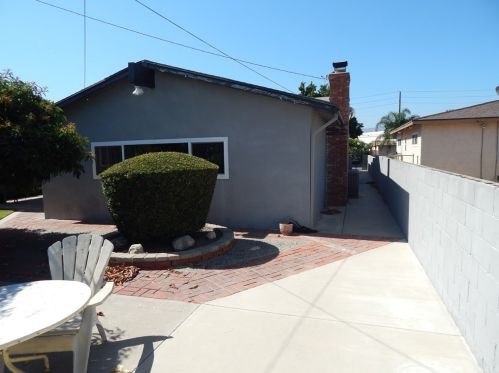 1052 Feather Ave, City Of Industry, CA 91746