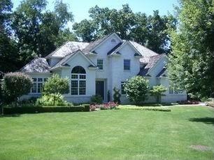 30185 Hickory Hill Dr, Perrysburg, OH 43551-3494