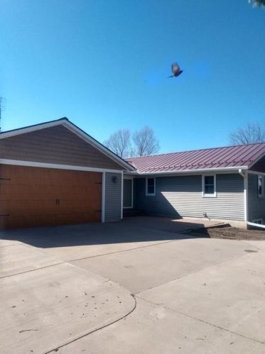 610 Brown St, Augusta, WI 54722-7203