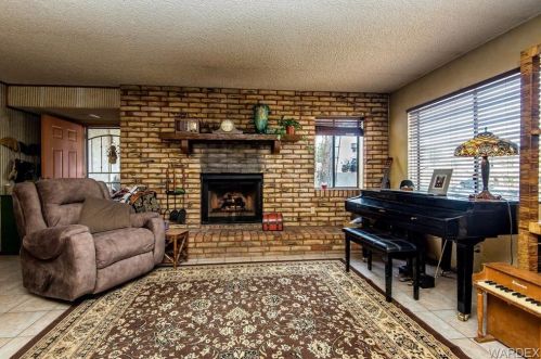 1386 Trane Rd, Bullhead City AZ  86442-7102 exterior