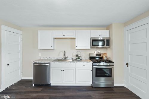 9 Orch St, Hanover PA 17331-3331 exterior